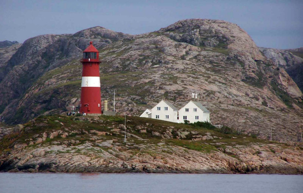 lighthouse Buholmråsa in Norway